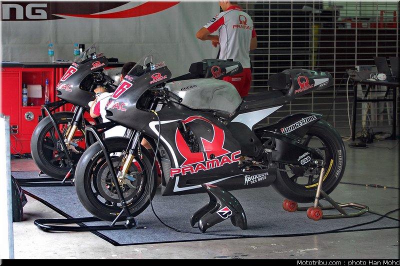 pramac_2_motogp_sepang_test1_2010
