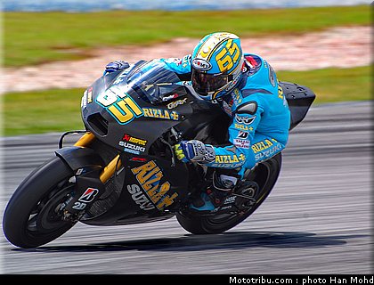 capirossi_009_motogp_sepang_test1_2010.JPG
