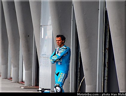 capirossi_010_motogp_sepang_test1_2010.JPG