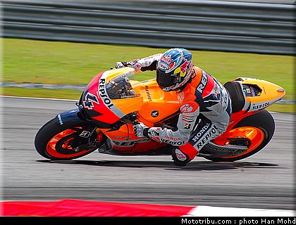 dovizioso_1_motogp_sepang_test1_2010.JPG