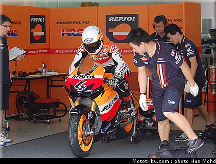 dovizioso_5_motogp_sepang_test1_2010.JPG