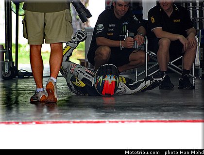 edwards_13_motogp_sepang_test1_2010.JPG