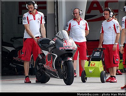 kallio_006_motogp_sepang_test1_2010.JPG