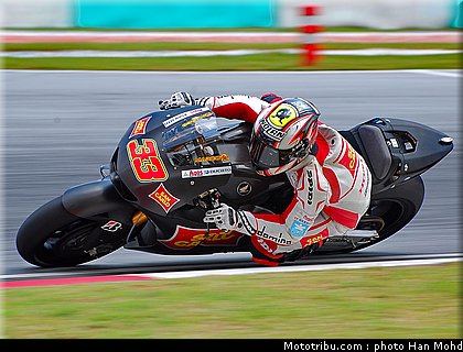 melandri_3_motogp_sepang_test1_2010.JPG