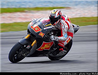 melandri_5_motogp_sepang_test1_2010.JPG