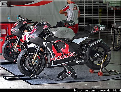 pramac_2_motogp_sepang_test1_2010.JPG