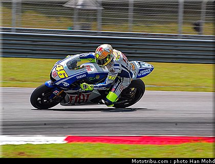 rossi_002_motogp_sepang_test1_2010.JPG