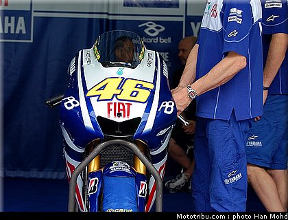 rossi_017_motogp_sepang_test1_2010.JPG