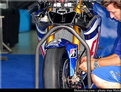 rossi_019_motogp_sepang_test1_2010.JPG