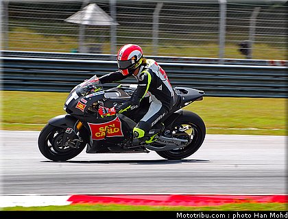 simoncelli_002_motogp_sepang_test1_2010.JPG