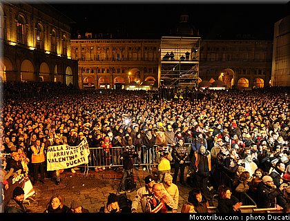 ducati_night_2011_020.JPG