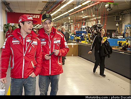 ducati_night_2011_044.jpg