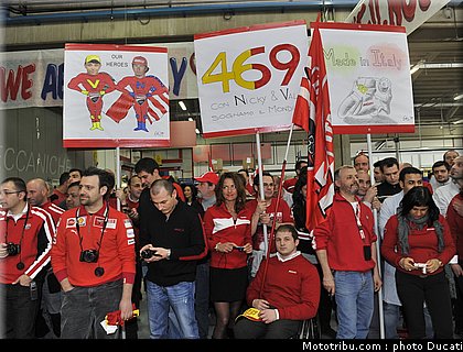ducati_night_2011_049.jpg