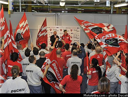 ducati_night_2011_050.jpg