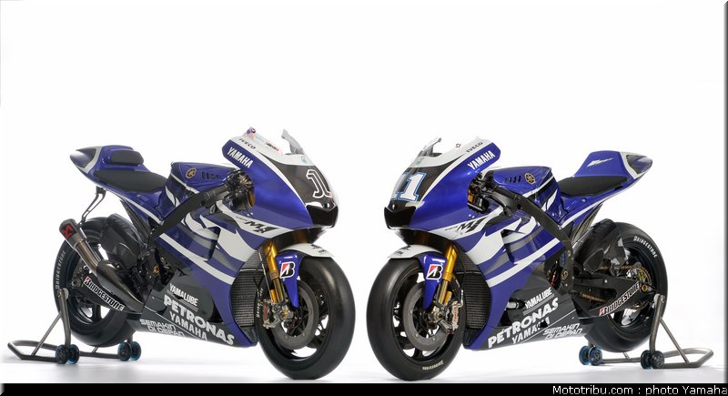 motogp_yamaha_racing_team_2011_lorenzo_spies_003