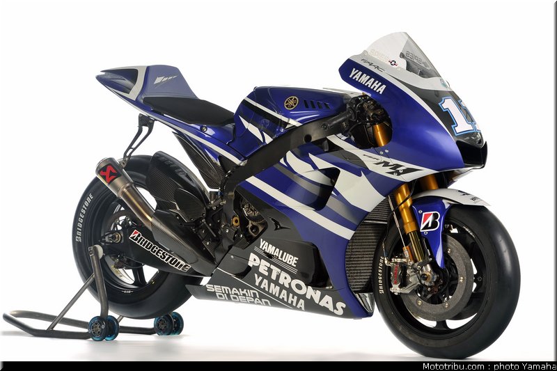 motogp_yamaha_racing_team_2011_spies_01