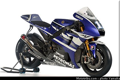 motogp_yamaha_racing_team_2011_spies_01.jpg