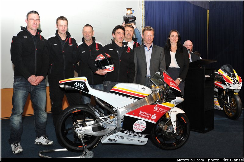 racing_team_germany_1