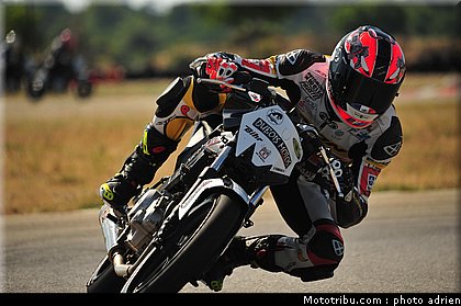 rossi_021_ecole_de_pilotage_zf_grand_prix_zarco_fellon_louis_rossi_ete_2012.jpg