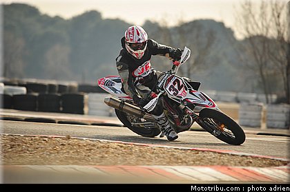 32_023_zarco_fellon_grand_prix_2012.jpg