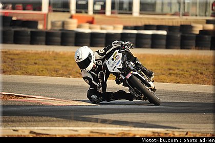 blanc_noir_001_zarco_fellon_grand_prix_2012.jpg