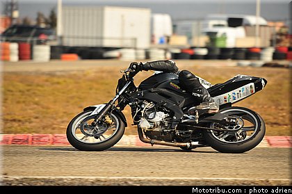 blanc_noir_004_zarco_fellon_grand_prix_2012.jpg