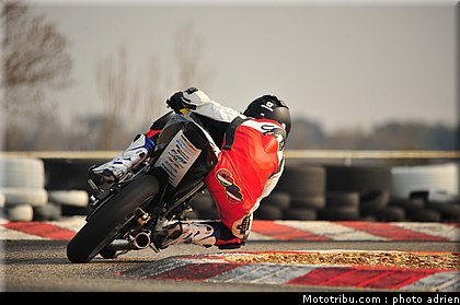 perolari_002_zarco_fellon_grand_prix_2012.jpg