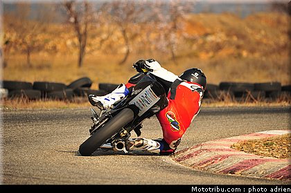 perolari_003_zarco_fellon_grand_prix_2012.jpg