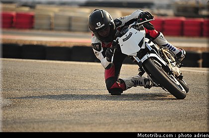 perolari_007_zarco_fellon_grand_prix_2012.jpg
