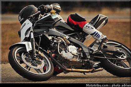 perolari_015_zarco_fellon_grand_prix_2012.jpg