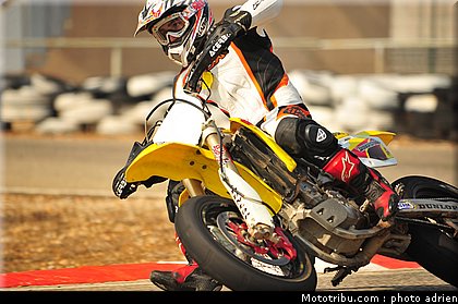 suzuki_005_zarco_fellon_grand_prix_2012.jpg