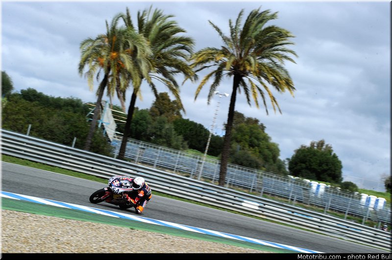 razgatlioglu_011_redbull_motogp_rookies_cup_2013_test_fevrier