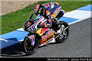 ray_008_redbull_motogp_rookies_cup_2013_test_fevrier.jpg