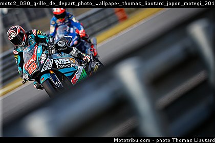 moto2_030_grille_de_depart_photo_wallpaper_thomas_liautard_japon_motegi_2018.jpg