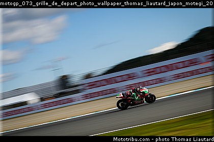 motogp_073_grille_de_depart_photo_wallpaper_thomas_liautard_japon_motegi_2018.jpg