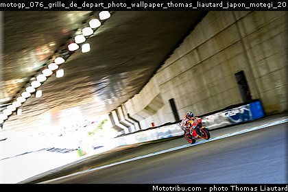 motogp_076_grille_de_depart_photo_wallpaper_thomas_liautard_japon_motegi_2018.jpg