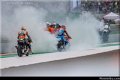 moto2_0053_les_photos_des_grands_prix_wallpapers_pixelmotards_patrick_olombel_valencia_2018.jpg