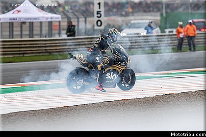 moto2_0055_les_photos_des_grands_prix_wallpapers_pixelmotards_patrick_olombel_valencia_2018.jpg