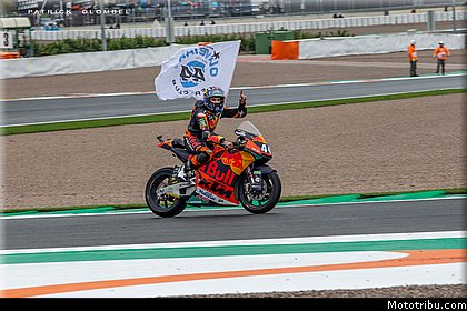 moto2_0068_les_photos_des_grands_prix_wallpapers_pixelmotards_patrick_olombel_valencia_2018.jpg