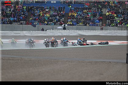 moto2_0071_les_photos_des_grands_prix_wallpapers_pixelmotards_patrick_olombel_valencia_2018.jpg