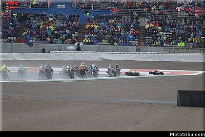 moto2_0075_les_photos_des_grands_prix_wallpapers_pixelmotards_patrick_olombel_valencia_2018.jpg