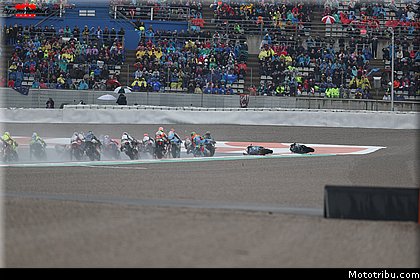moto2_0078_les_photos_des_grands_prix_wallpapers_pixelmotards_patrick_olombel_valencia_2018.jpg