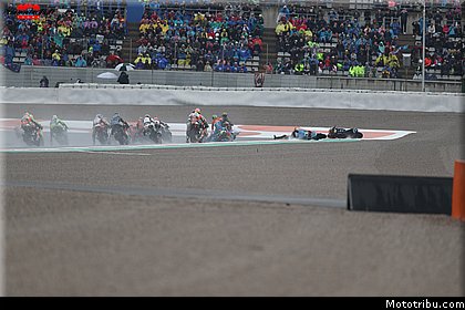 moto2_0081_les_photos_des_grands_prix_wallpapers_pixelmotards_patrick_olombel_valencia_2018.jpg