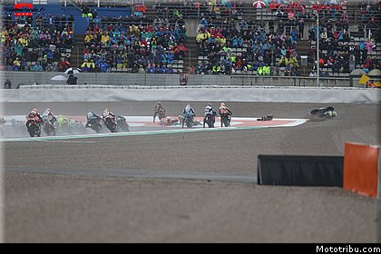 moto2_0092_les_photos_des_grands_prix_wallpapers_pixelmotards_patrick_olombel_valencia_2018.jpg