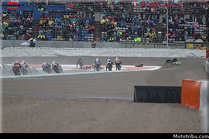 moto2_0093_les_photos_des_grands_prix_wallpapers_pixelmotards_patrick_olombel_valencia_2018.jpg