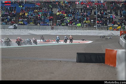 moto2_0095_les_photos_des_grands_prix_wallpapers_pixelmotards_patrick_olombel_valencia_2018.jpg