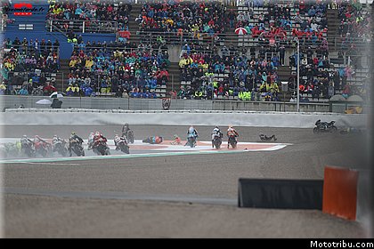 moto2_0099_les_photos_des_grands_prix_wallpapers_pixelmotards_patrick_olombel_valencia_2018.jpg