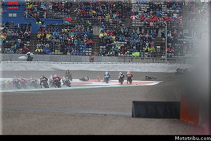 moto2_0100_les_photos_des_grands_prix_wallpapers_pixelmotards_patrick_olombel_valencia_2018.jpg