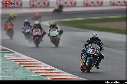 moto2_0110_les_photos_des_grands_prix_wallpapers_pixelmotards_patrick_olombel_valencia_2018.jpg