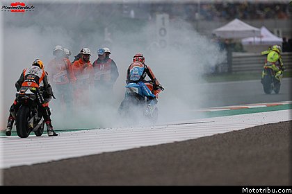 moto2_0182_les_photos_des_grands_prix_wallpapers_pixelmotards_patrick_olombel_valencia_2018.jpg